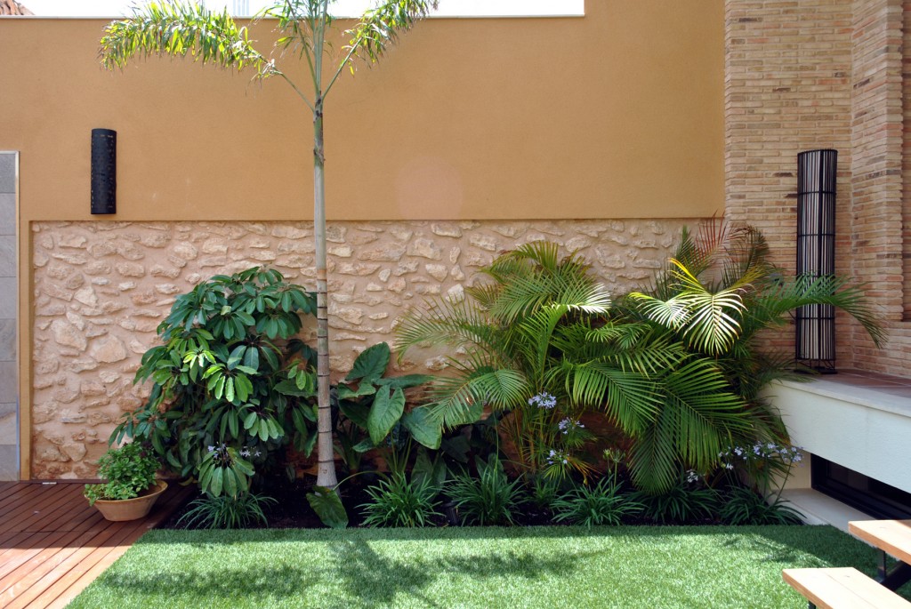 Diseño de jardín en patio interior. | | David Jiménez. Arquitectura y